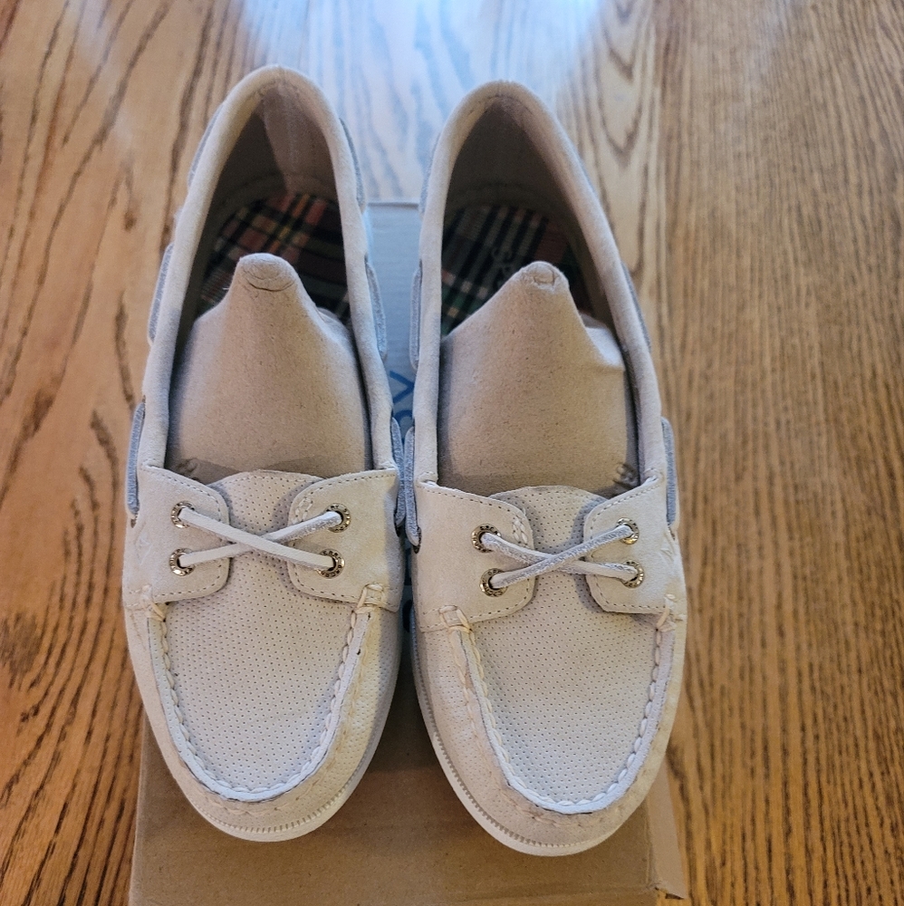 Sperry Women's Light Beige/Tan Boat Shoes